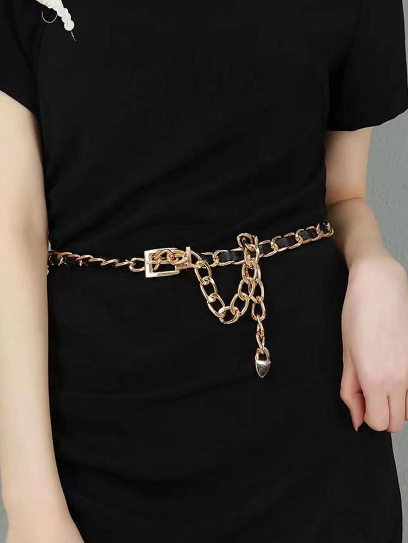 1pc Women Chain Decor Square Buckle Fashionable Belt For Daily Life