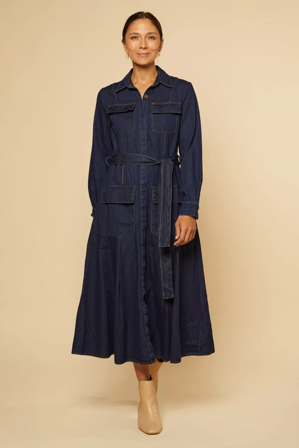 River Chambray Pocket Dress in Dark Wash