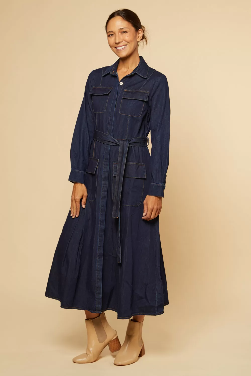 River Chambray Pocket Dress in Dark Wash